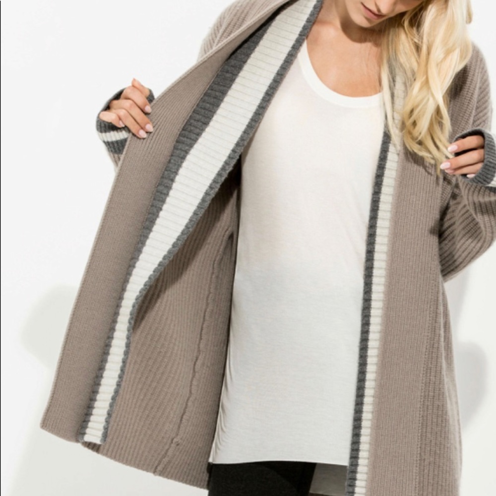 Kit & Ace Cardigan
